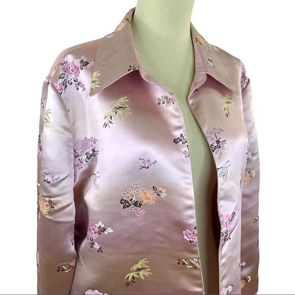 Asian inspired floral reversible coat pink - Picture 3 of 10